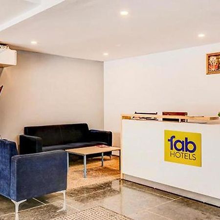 Fabhotel Bsr Inn Bengaluru Kültér fotó